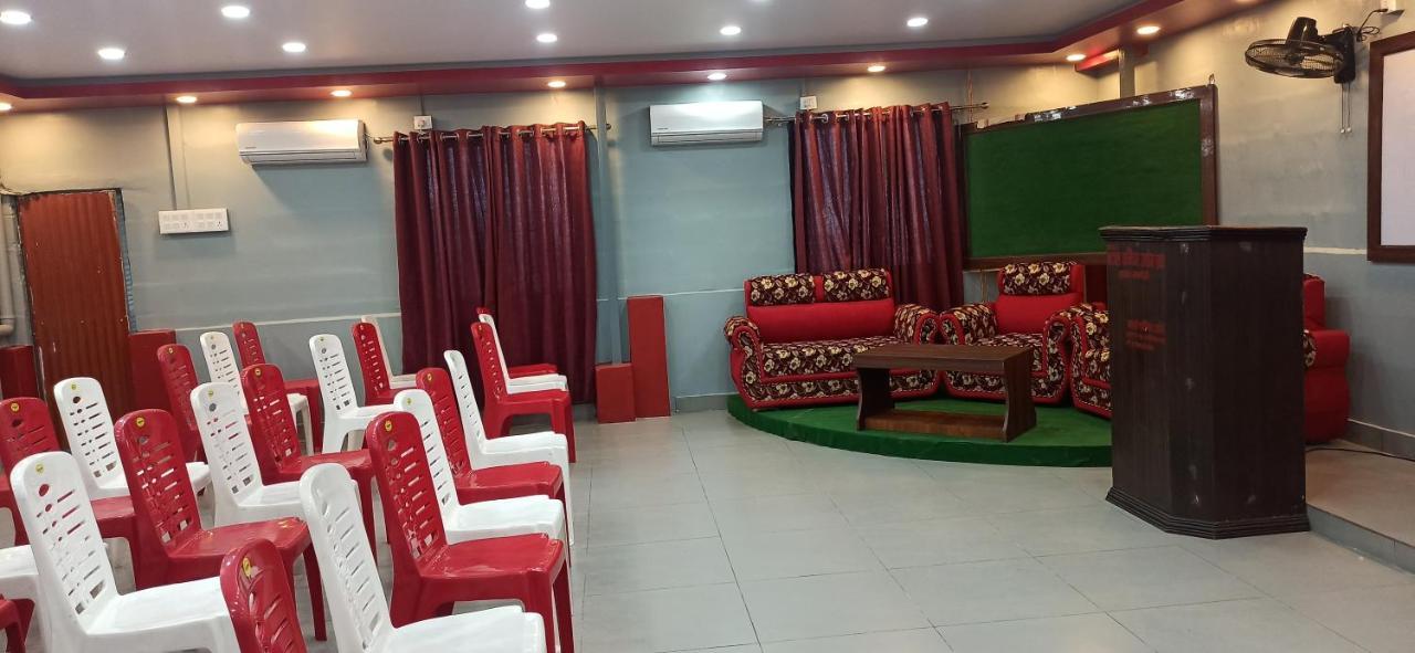 Hotel Royal Chautari, Butwāl 외부 사진